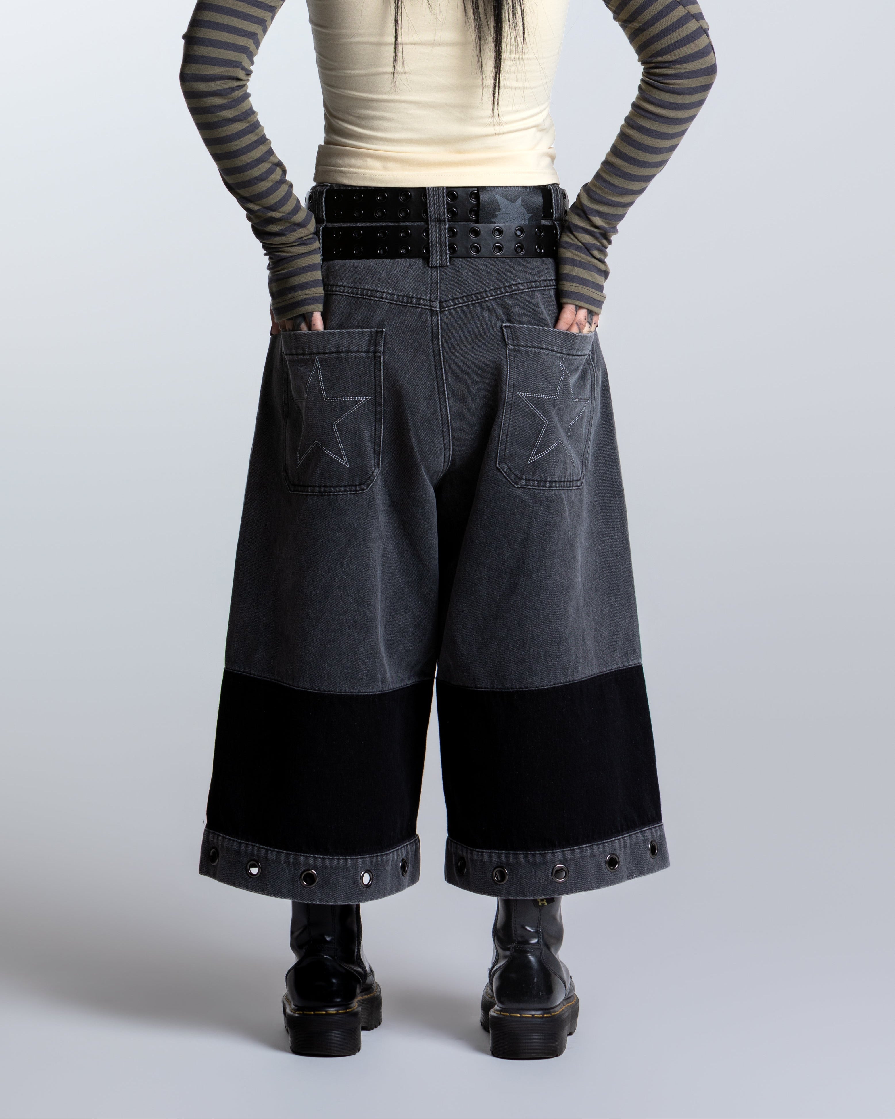 BLK STAR CAPRIS