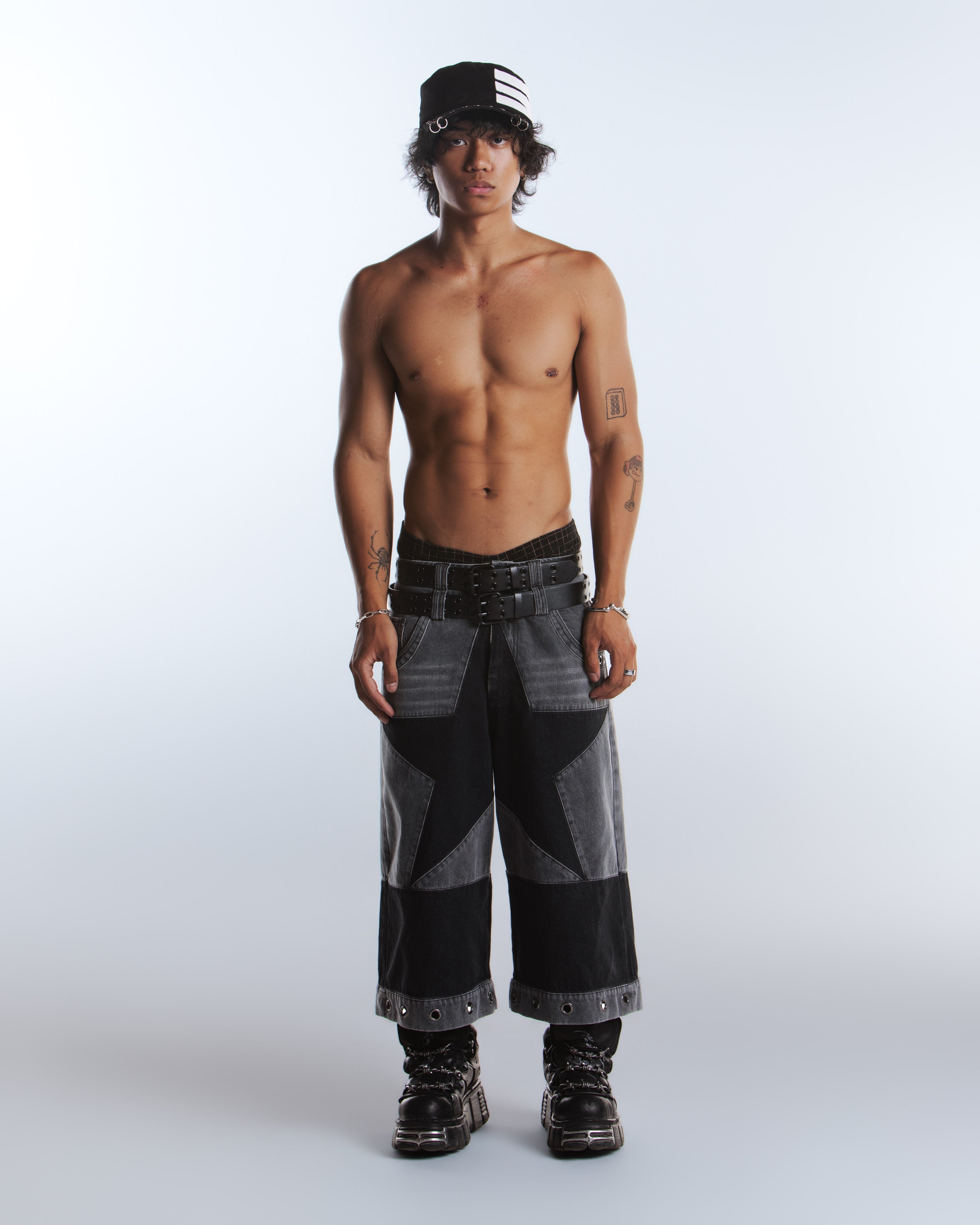 BLK STAR CAPRIS
